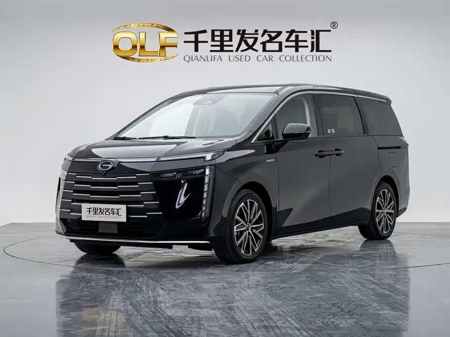 GAC Motor Trumpchi E8 PHEV — фото 1