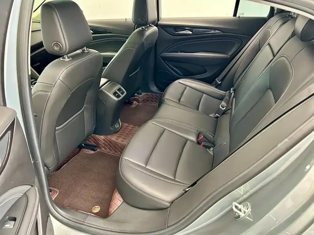 Buick Regal — фото 9