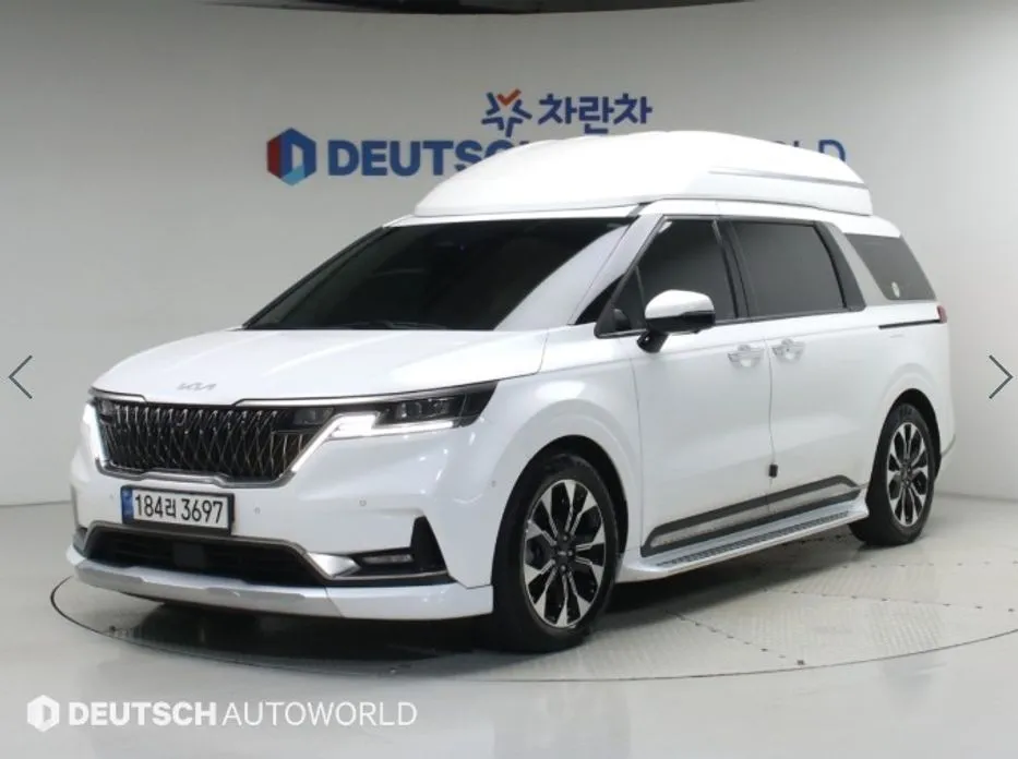 Kia Carnival — фото 1