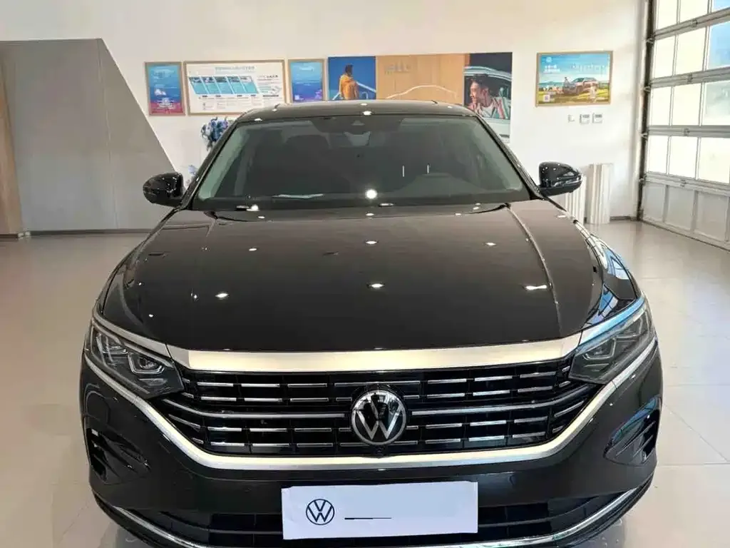 Volkswagen Passat — фото 2