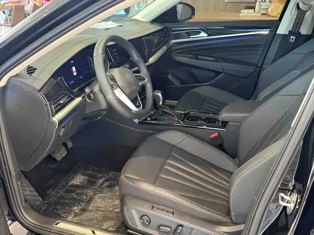 Volkswagen Passat — фото 8