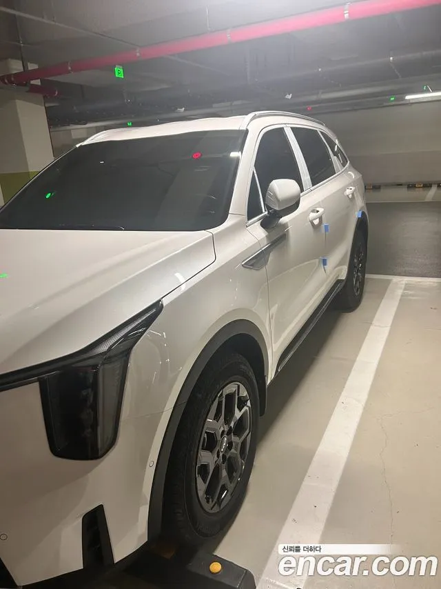 Kia Sorento — фото 10