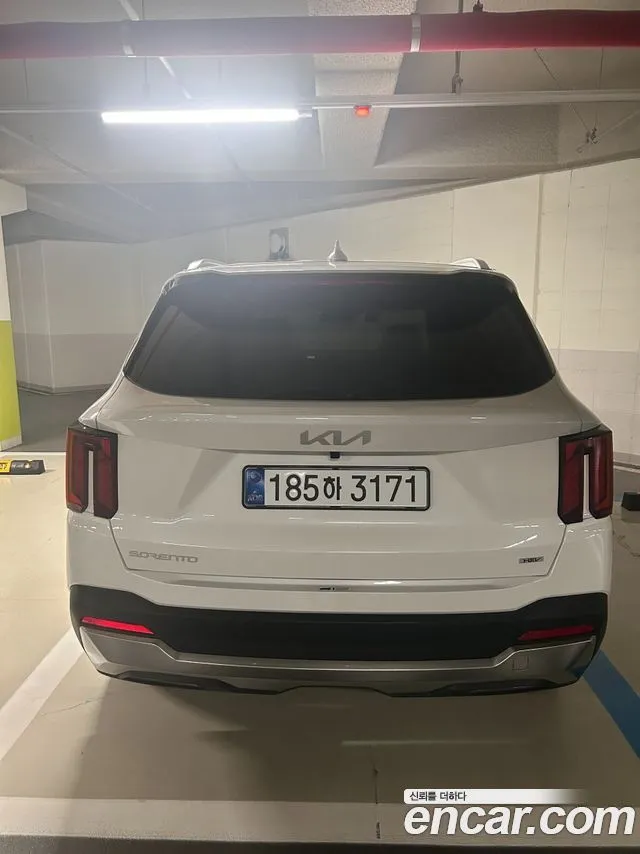 Kia Sorento — фото 5