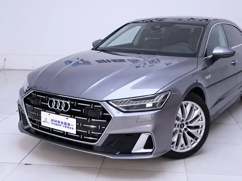 Audi A7L — фото 9