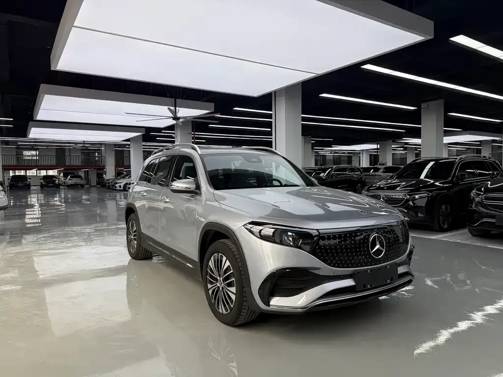 Mercedes-Benz EQB — фото 4