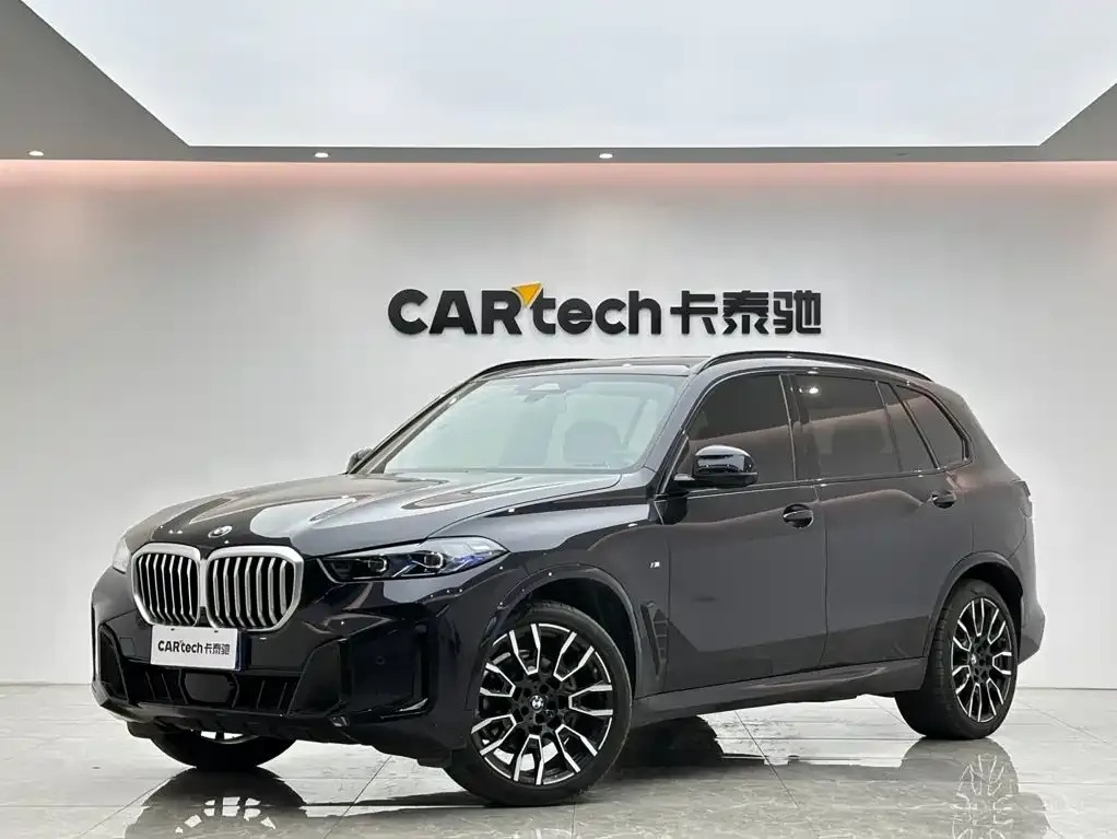 BMW X5 — фото 1