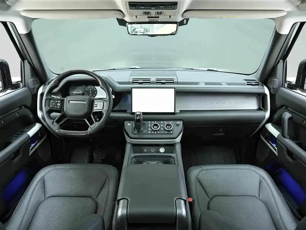 Land Rover Defender — фото 10