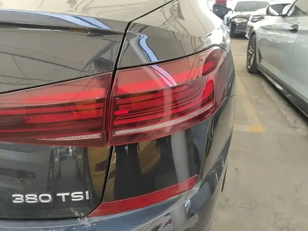 Volkswagen Passat — фото 10