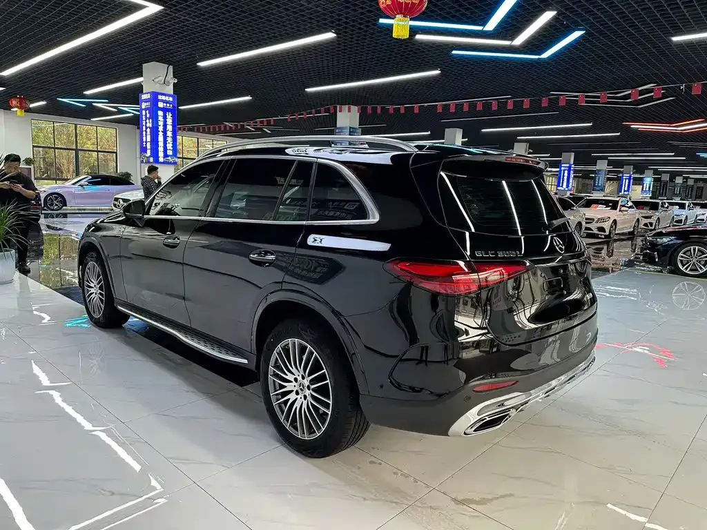 Mercedes-Benz GLC — фото 9