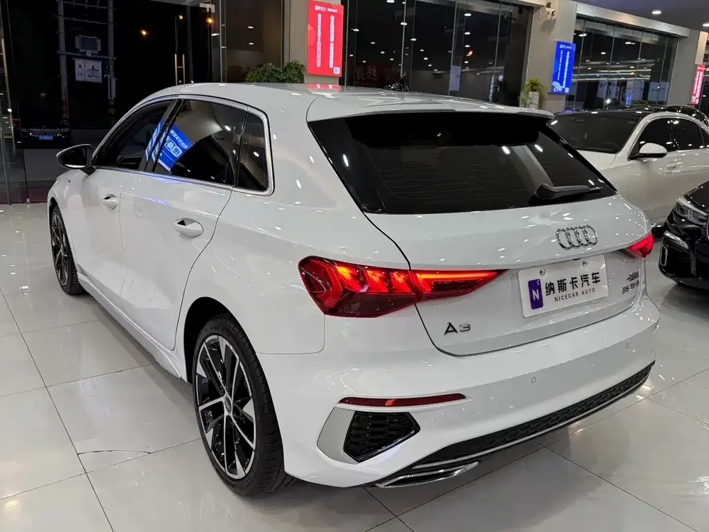 Audi A3 — фото 2