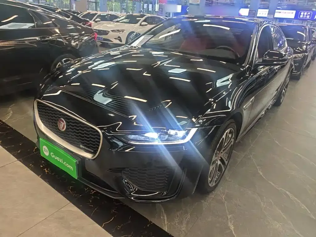 Jaguar XEL — фото 1