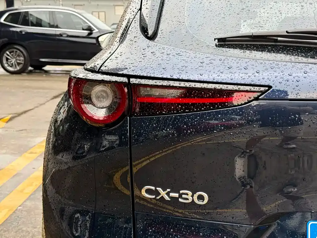 Mazda CX-30 — фото 3