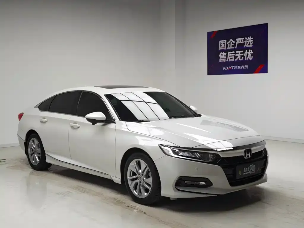 Honda Accord — фото 5