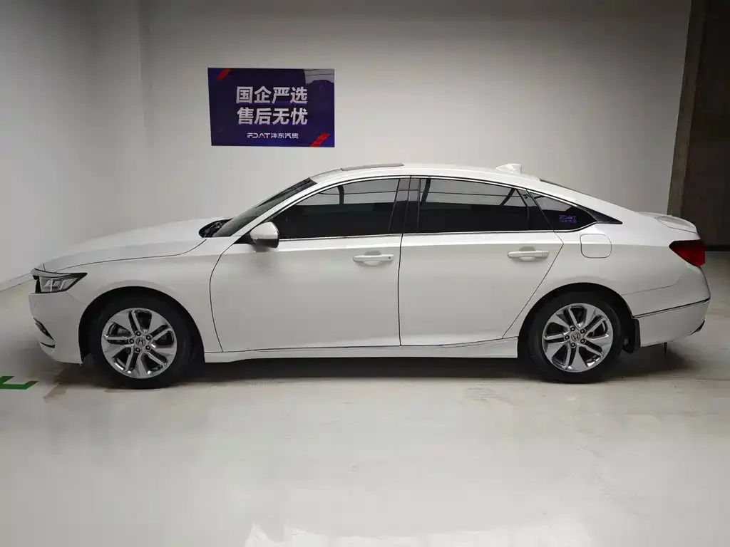 Honda Accord — фото 2