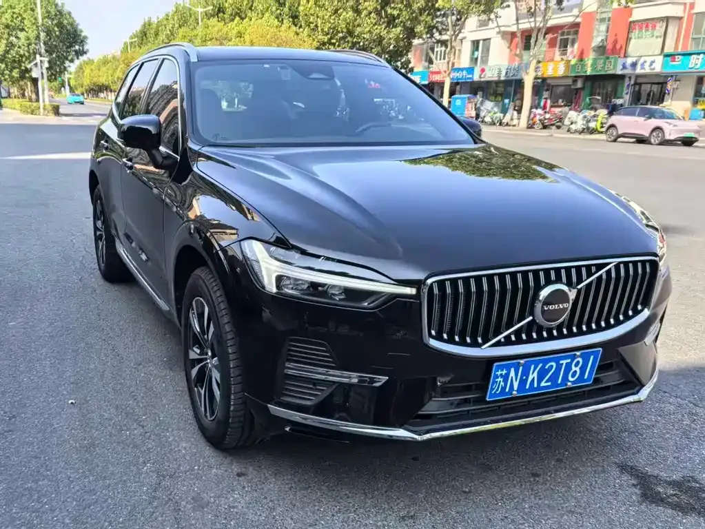 Volvo XC60 — фото 3