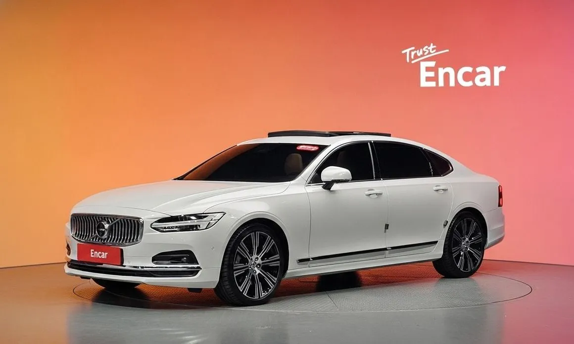 Volvo S90 — фото 1