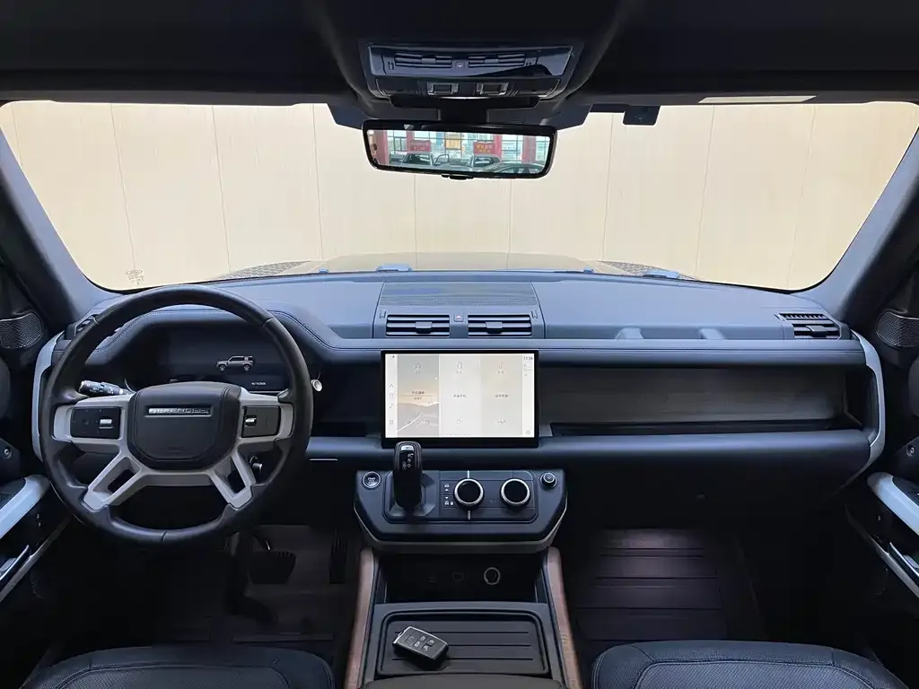 Land Rover Defender — фото 2