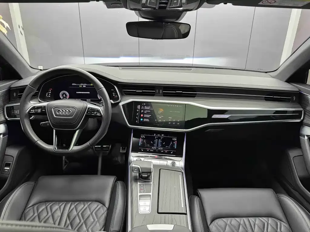 Audi A6L — фото 10