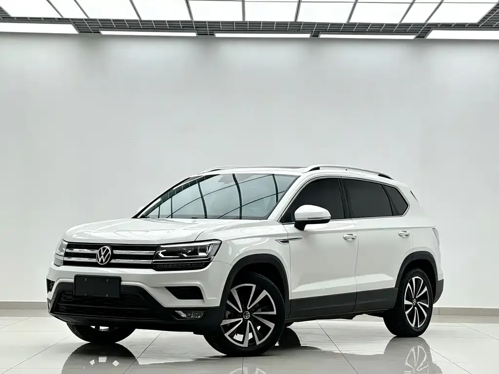 Volkswagen Tharu — фото 1