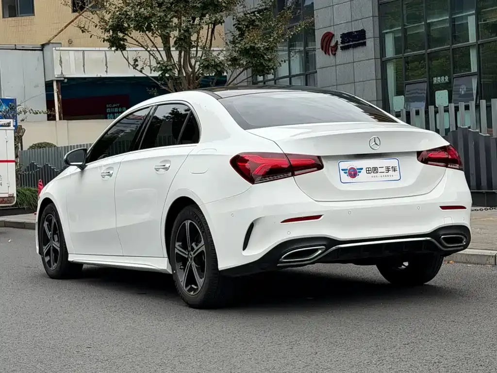 Mercedes-Benz A-Class — фото 8