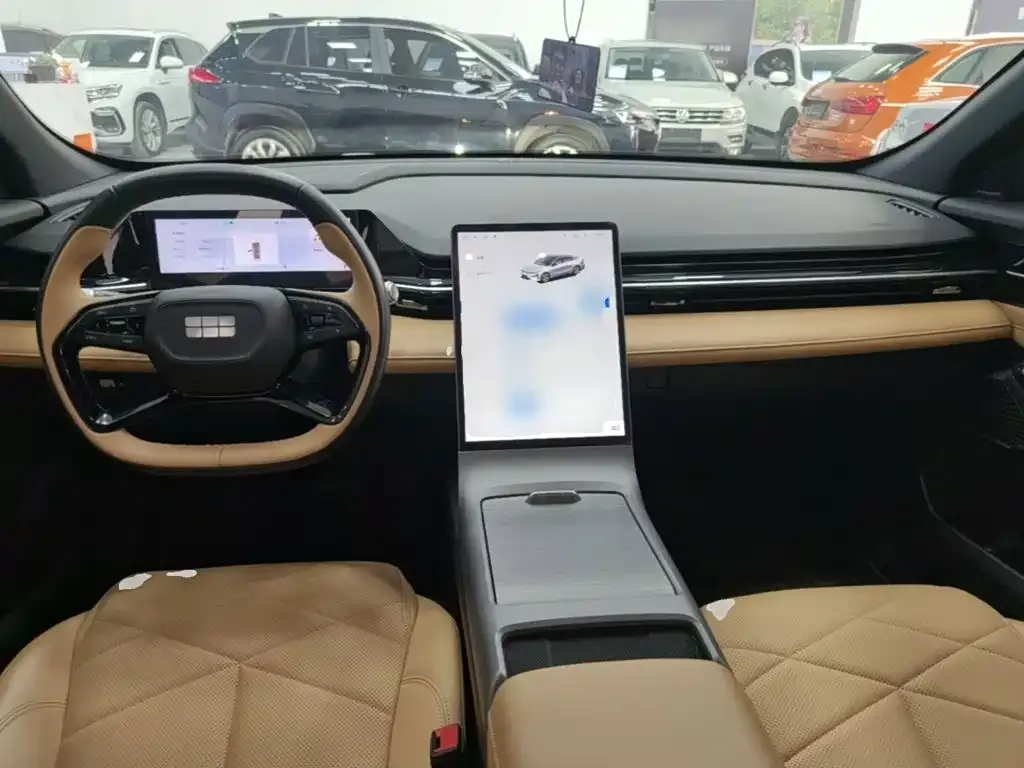 Geely Galaxy L6 — фото 2
