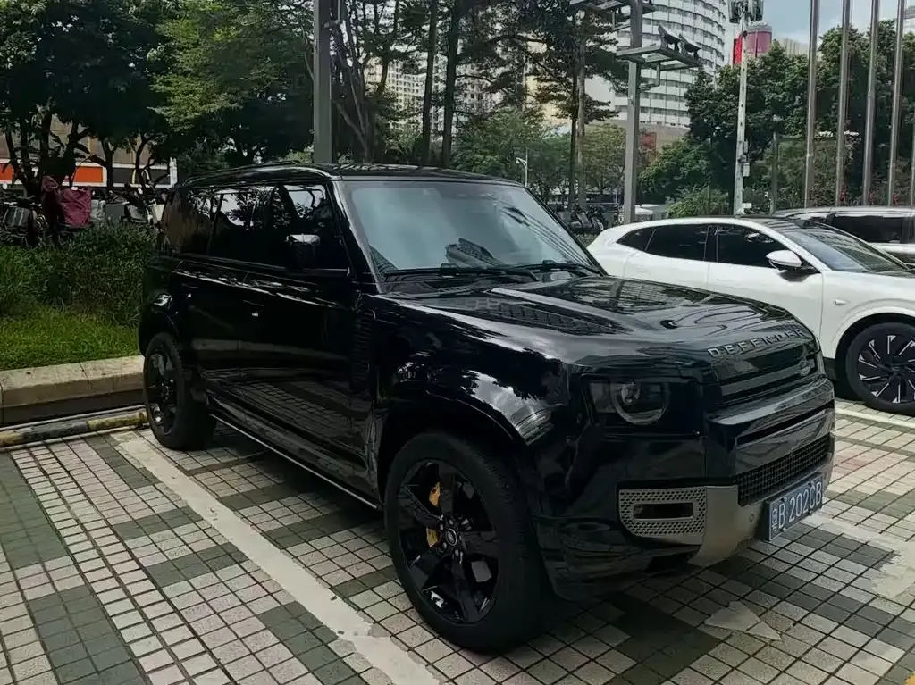 Land Rover Defender — фото 4