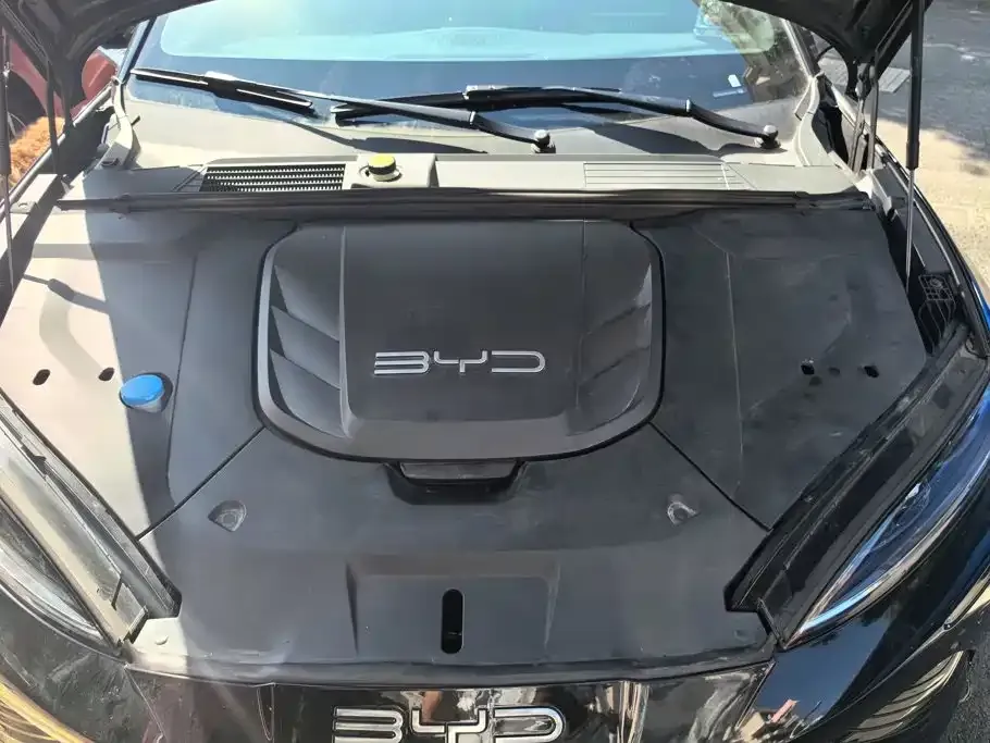 BYD Seal — фото 7