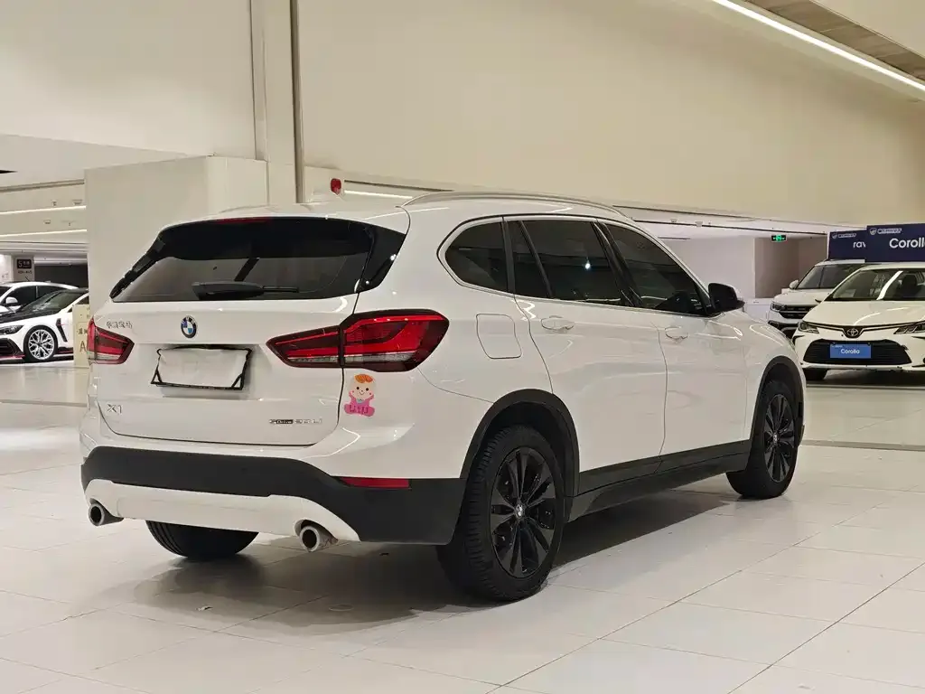 BMW X1 — фото 4