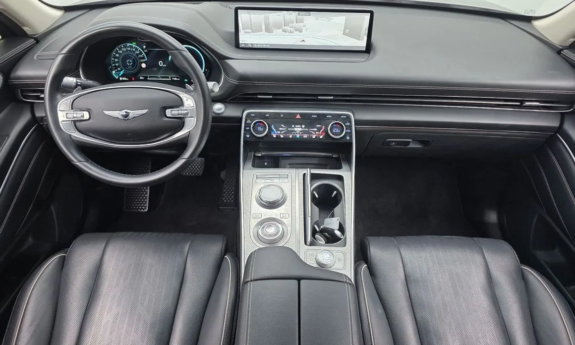 Genesis GV80 — фото 10