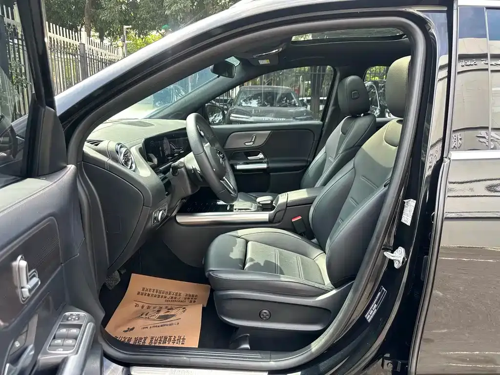 Mercedes-Benz GLA — фото 5