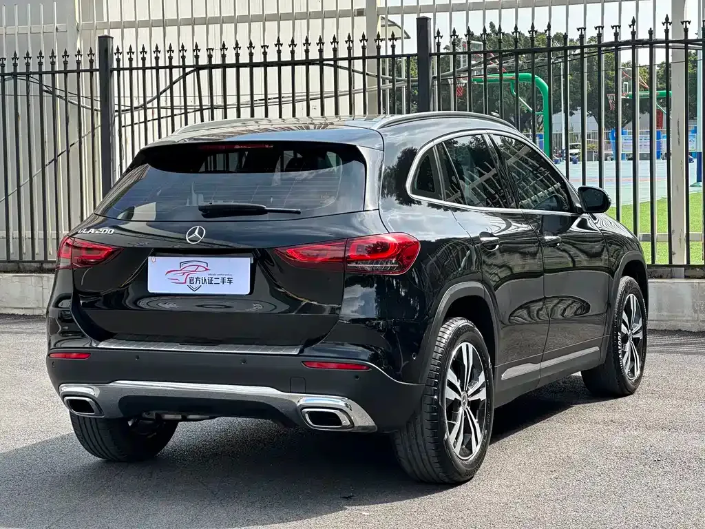 Mercedes-Benz GLA — фото 10