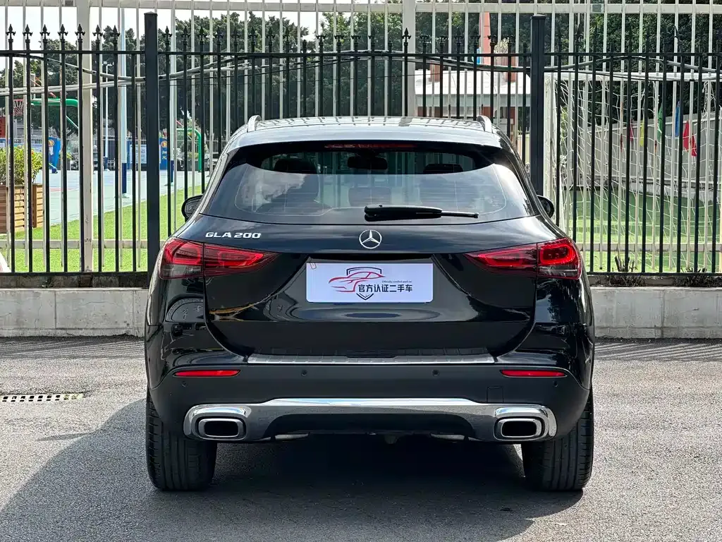 Mercedes-Benz GLA — фото 8