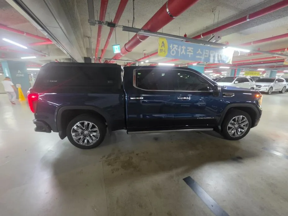 GMC Sierra — фото 8