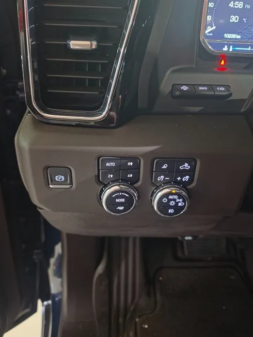 GMC Sierra — фото 4