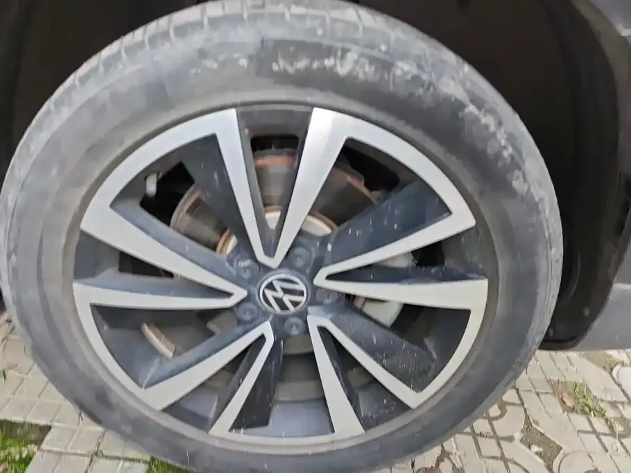 Volkswagen Tharu — фото 4