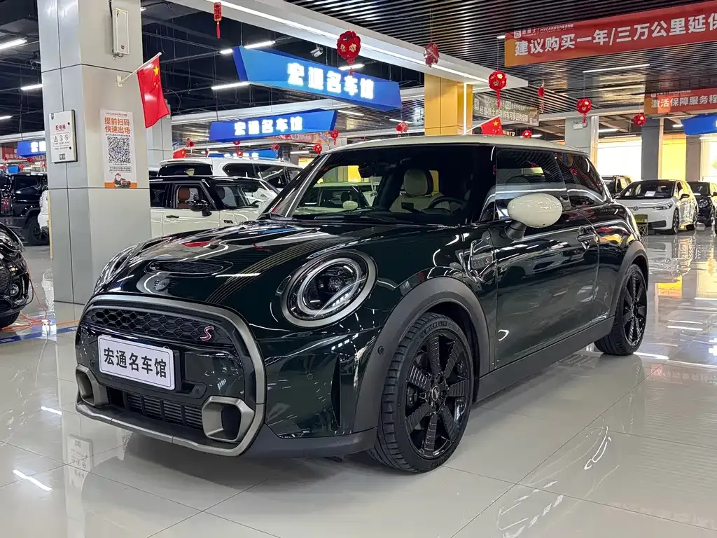 MINI Cooper (3-door) — фото 1
