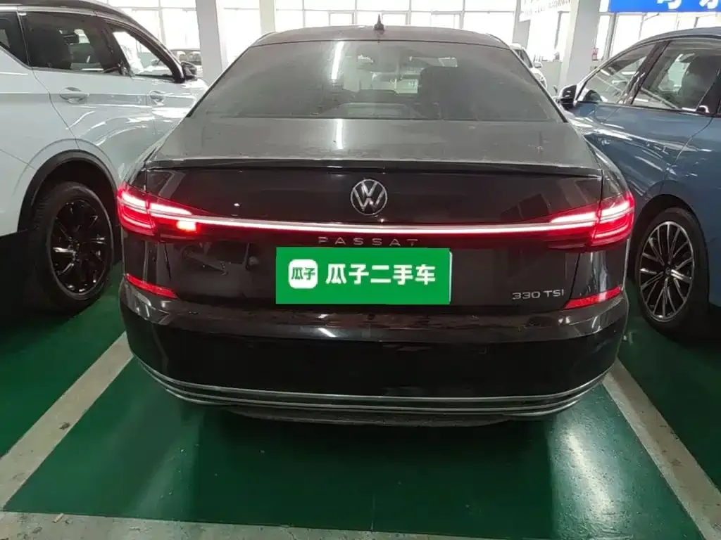 Volkswagen Passat — фото 5