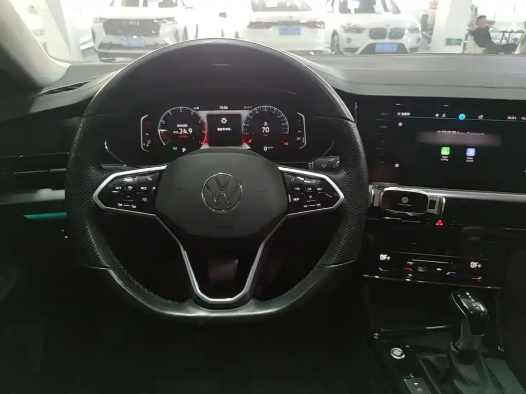 Volkswagen Passat — фото 2