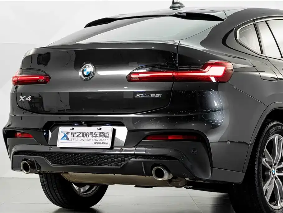 BMW X4 — фото 7