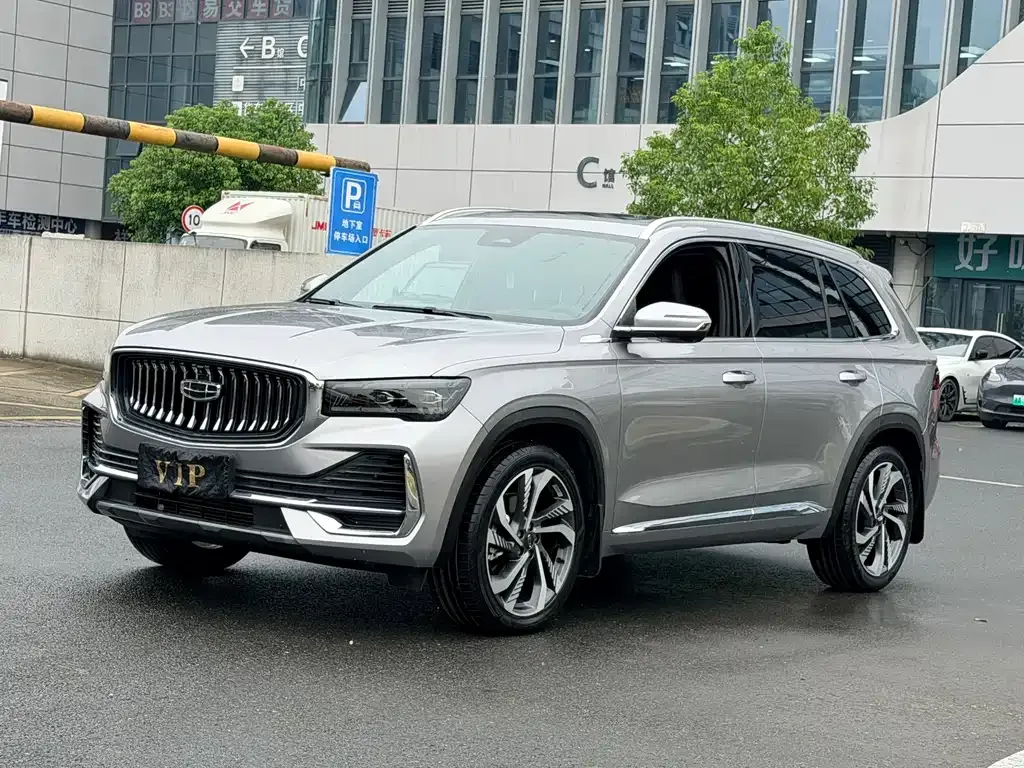 Geely Xingyue L — фото 1