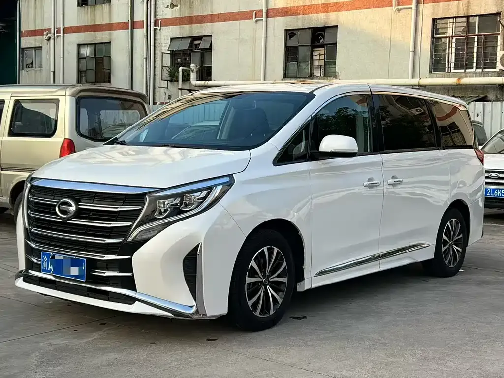 GAC Motor Trumpchi M8 — фото 1