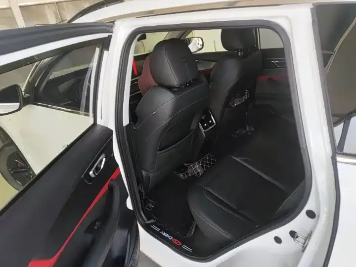 Chery Tiggo 7 — фото 10