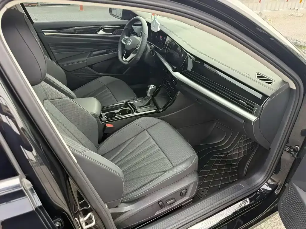Volkswagen Passat — фото 4
