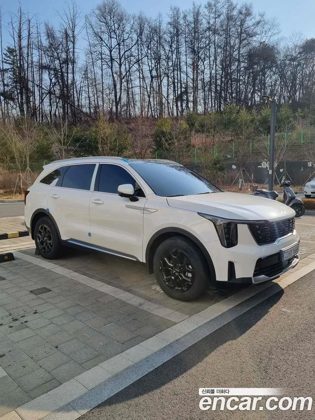 Kia Sorento — фото 8