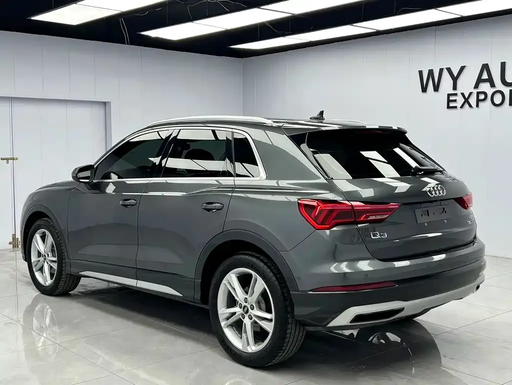 Audi Q3 — фото 10