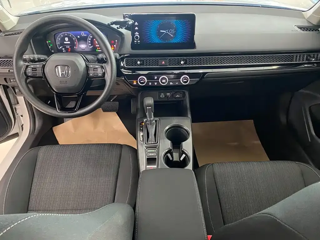 Honda Civic — фото 4