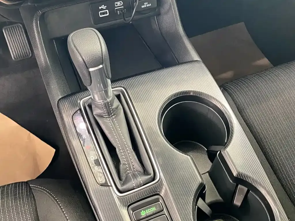 Honda Civic — фото 10