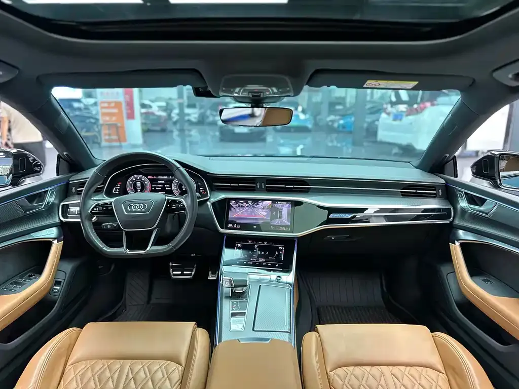 Audi A7L — фото 3