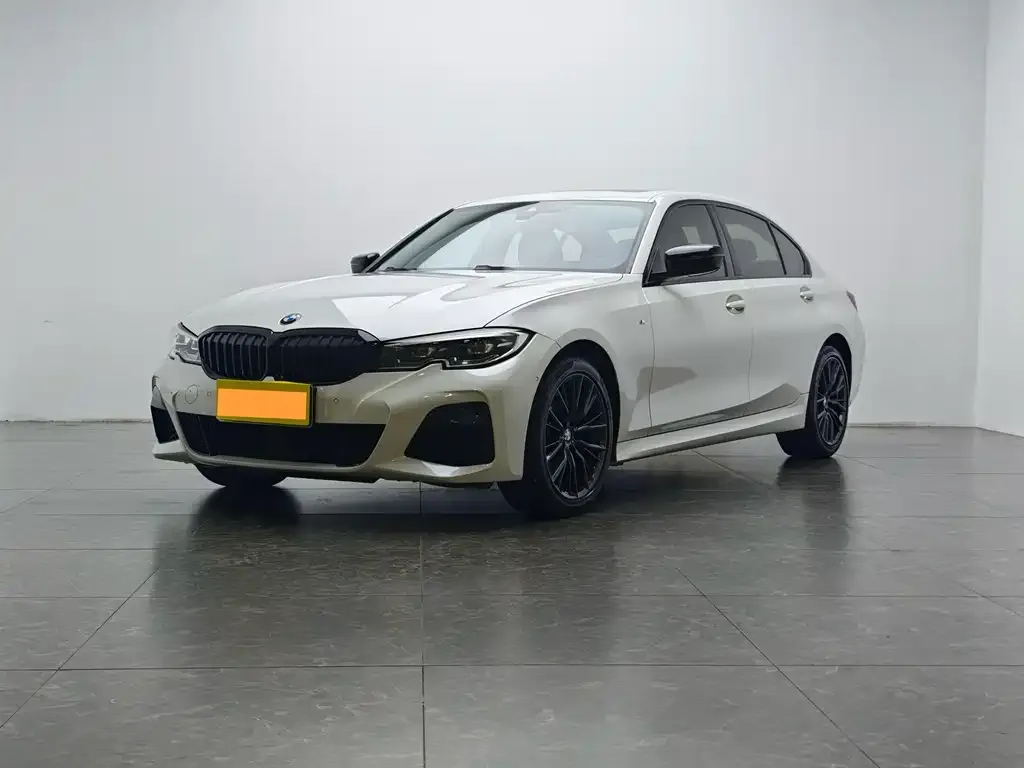 BMW 3 Series — фото 1