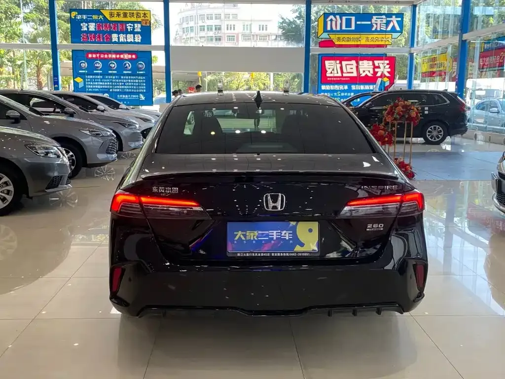 Honda Inspire — фото 7